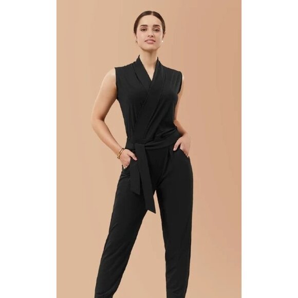 Les Lunes Size 6 Black NEW Stella Sleeveless Wrap Belted Jumpsuit - Picture 2 of 7